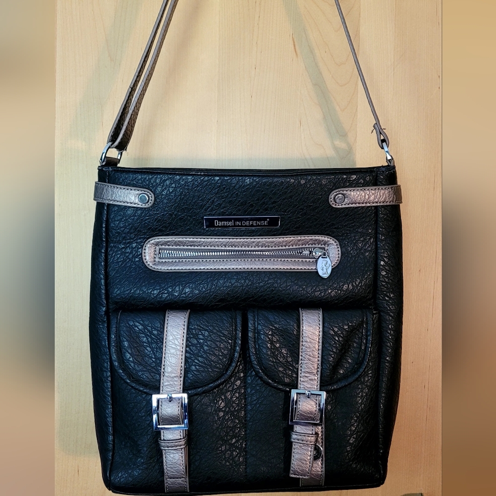 Damsel in Defense Dafne Conceal Carry Handbag